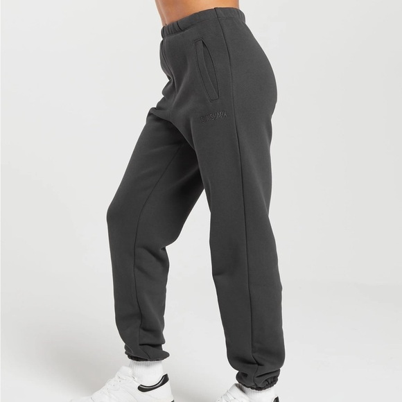 Gymshark Gray Cropped Sweatshirt - Picture 14 of 16